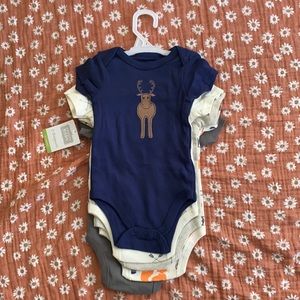 Hudson Baby Bodysuit 5-pack (new with tags)